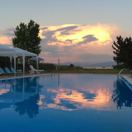 Avra Beach Apartments Lefkímmi Eksteriør billede