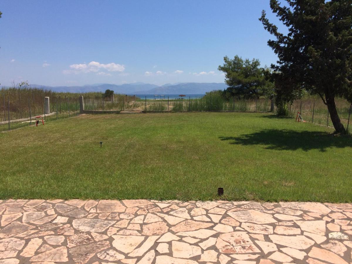 Avra Beach Apartments Lefkímmi Eksteriør billede