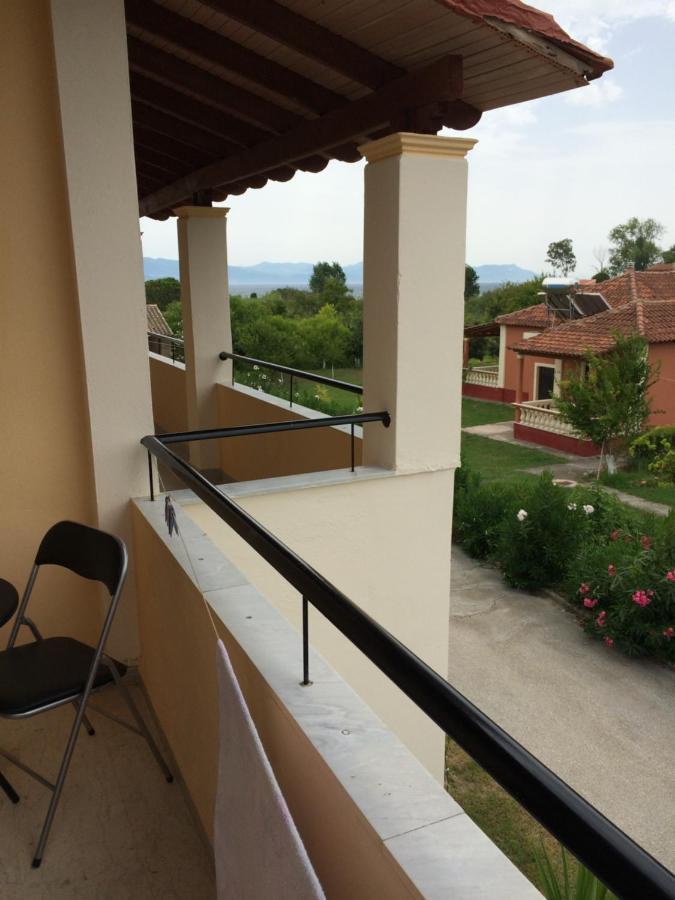 Avra Beach Apartments Lefkímmi Eksteriør billede